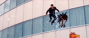 1-Nenokkadine-action hero